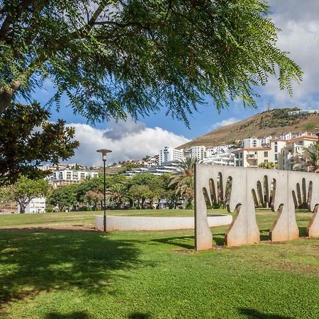 Ajuda Star-1 Hotell Funchal  Exteriör bild